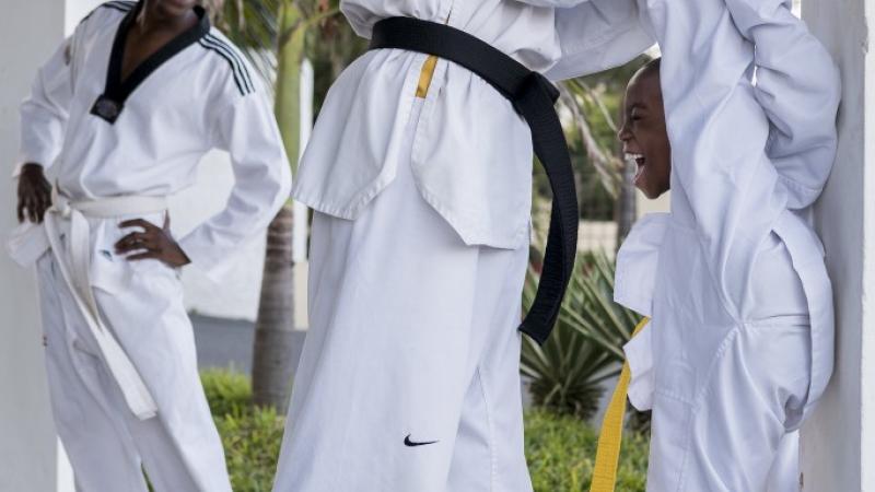 Tae kwondo, flexibilidad y sonrisas