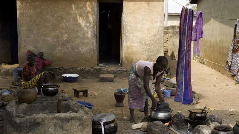 4.	Usos y costumbres, proyecto Soutoura de Ángel Luis Aldai, Casa África