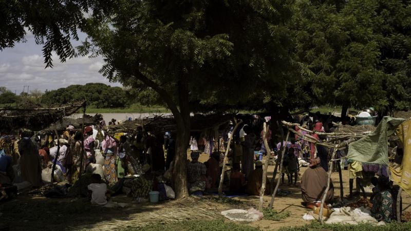 21.	Usos y costumbres, proyecto Soutoura de Ángel Luis Aldai, Casa África