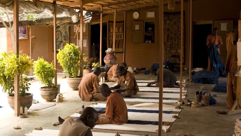 74.	Usos y costumbres, proyecto Soutoura de Ángel Luis Aldai, Casa África