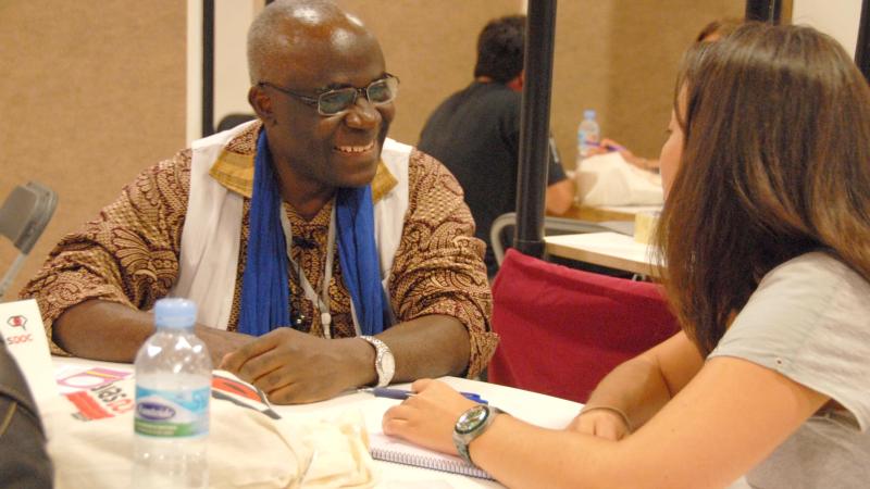 29. MiradasDoc2010 - Pitching Gilbert Ndunga