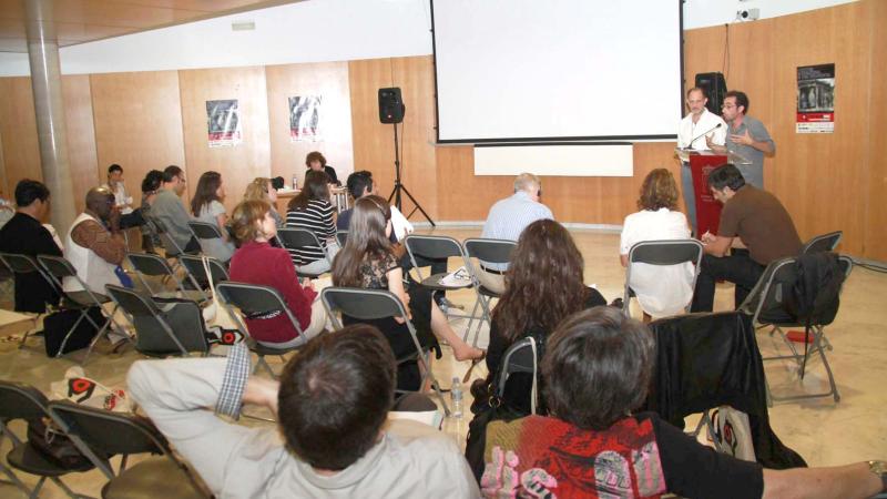 44. Sesiones del Pitching - MiradasDoc Market 2011