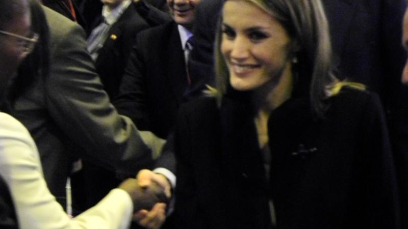 4. SSAARR los Príncipes de Asturias en INVESTOUR 2012 con los empresarios africanos