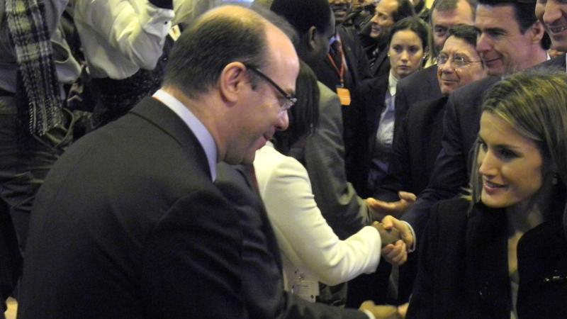 7. SSAARR los Príncipes de Asturias en INVESTOUR 2012 con los empresarios africanos