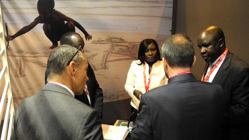 10. Recepción de empresarios en INVESTOUR 2012 por directivos de Casa África