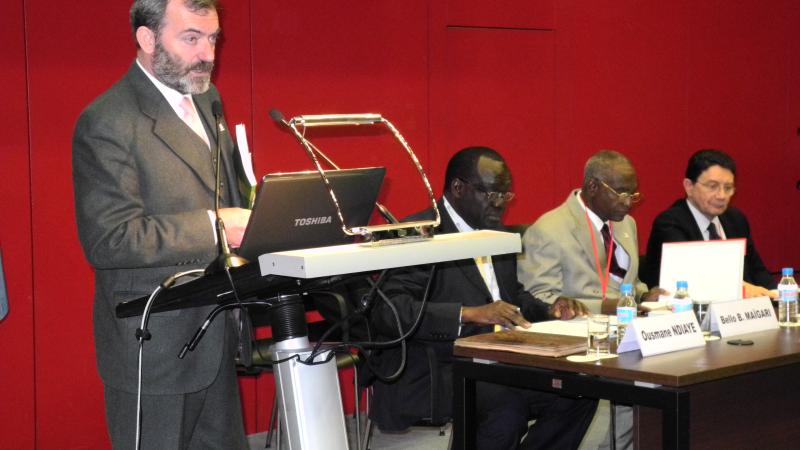 13. Inauguración de INVESTOUR 2012 por Ricardo Martínez Vázquez –Director General de Casa África-