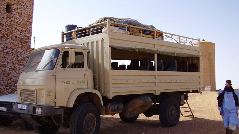 25.	Imagen del transporte del desierto - Train du desert, en Chinguetti