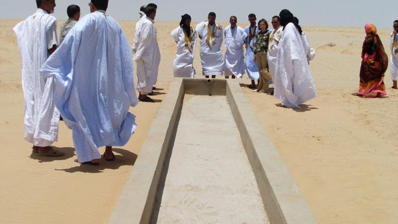2. Imágenes de los bebederos de camellos, proyecto creado por MPDLC - Movimiento por la Paz, el Desarme y la Libertad en Canarias - en Boulaboir, Mauritania