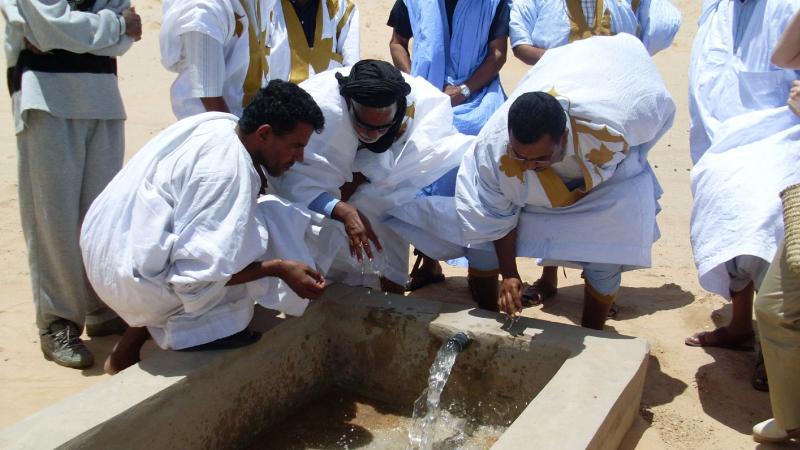 4. Imágenes de los bebederos de camellos, proyecto creado por MPDLC - Movimiento por la Paz, el Desarme y la Libertad en Canarias - en Boulaboir, Mauritania