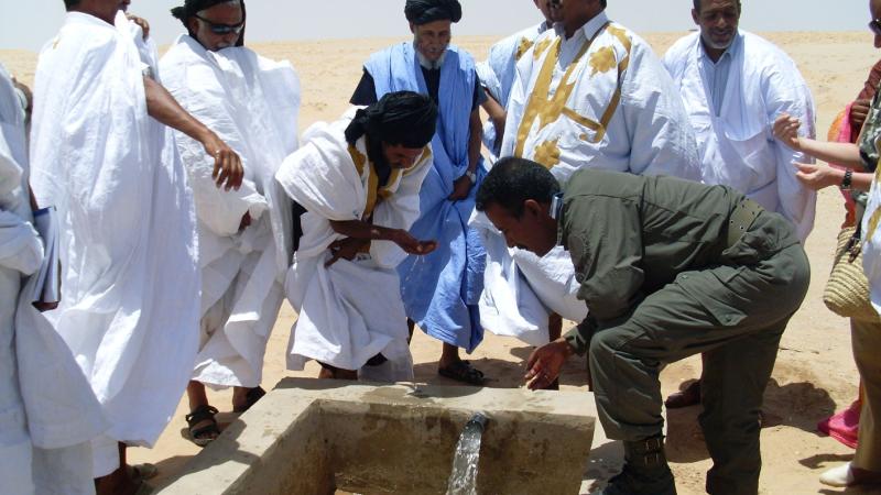 5. Imágenes de los bebederos de camellos, proyecto creado por MPDLC - Movimiento por la Paz, el Desarme y la Libertad en Canarias - en Boulaboir, Mauritania
