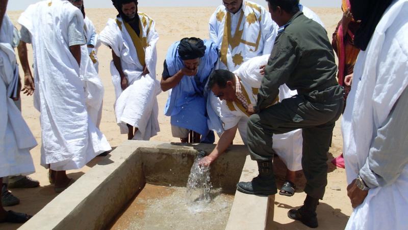 6. Imágenes de los bebederos de camellos, proyecto creado por MPDLC - Movimiento por la Paz, el Desarme y la Libertad en Canarias - en Boulaboir, Mauritania