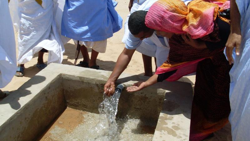 10. Imágenes de los bebederos de camellos, proyecto creado por MPDLC - Movimiento por la Paz, el Desarme y la Libertad en Canarias - en Boulaboir, Mauritania