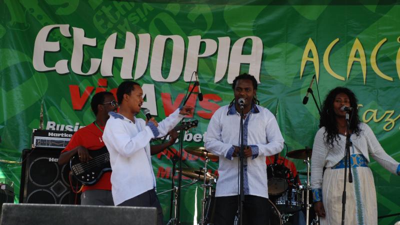 3. Actuación de Ethiocolor en el programa Ethiopia vis a vis organizado por Casa África