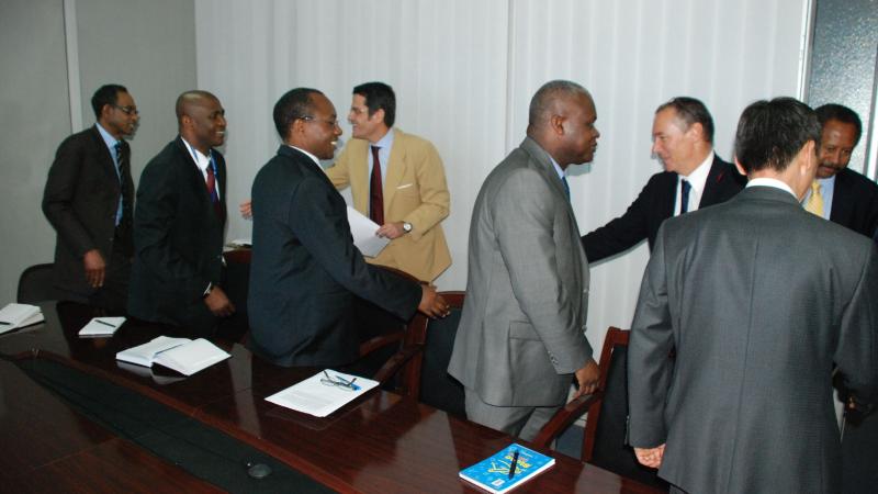 2. Reuniones de Casa África, representada por Luis Padilla - Secretario General -, en la UNECA junto con el embajador de España en Etiopía, Miguel Fernández-Palacios