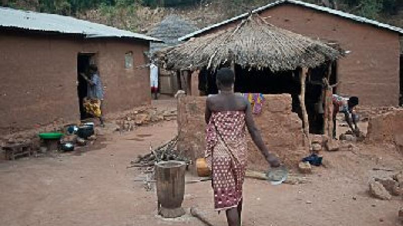 5. Camino a Pendjari. Tanougou. Chez Abiba. Patio