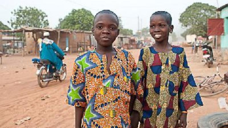 25. Tanguieta. Niños