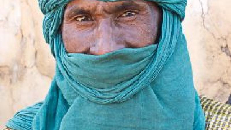 15. Segou. Vendedor Tuareg