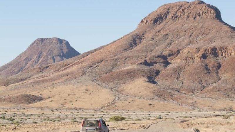 3. Caminos Namibios Palmwag Khorixas
