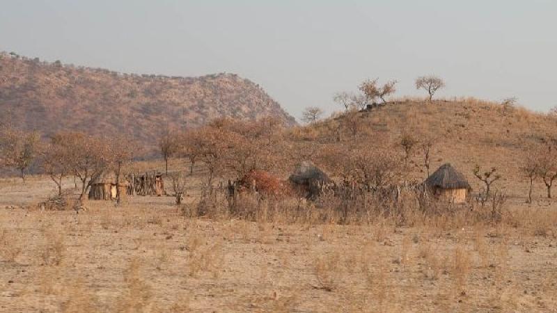 12. Opuwo Visita Pueblo Himba