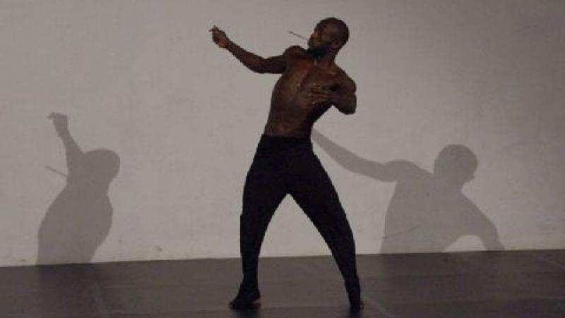 7. Ahmed Soura -bailarín de Burkina Faso- en la residencia coreográfica en La Gomera