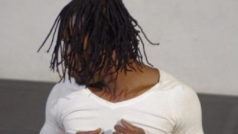 15. Adonis Nébiè -bailarín de Burkina Faso- en la residencia coreográfica en La Gomera