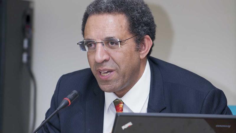 26. Intervención de Cheikh Mbacké Diop (profesor universitario e hijo del autor) en Casa Árabe