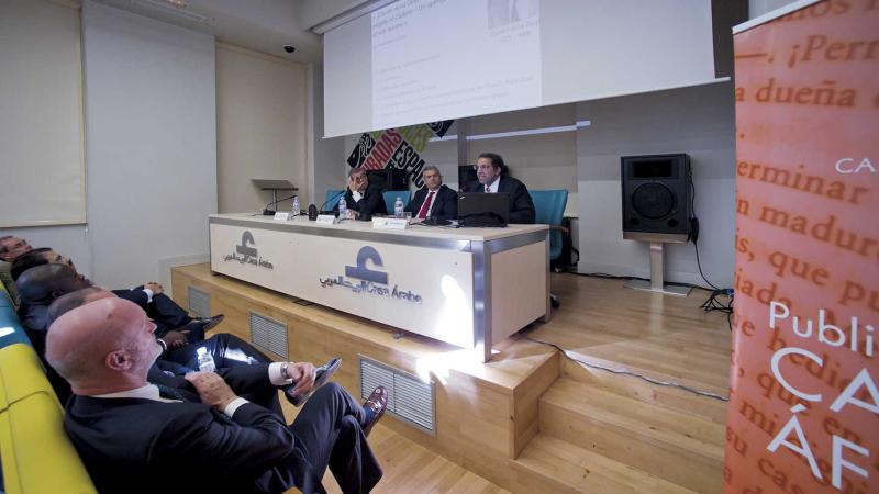 32. Intervención de Cheikh Mbacké Diop (profesor universitario e hijo del autor) en Casa Árabe