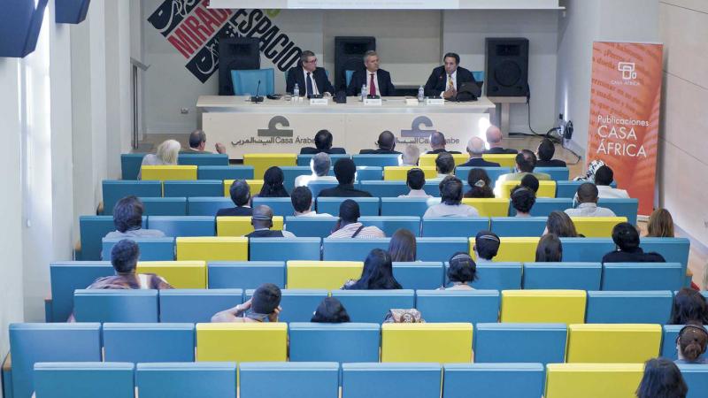 35. Intervención de Cheikh Mbacké Diop (profesor universitario e hijo del autor) en Casa Árabe