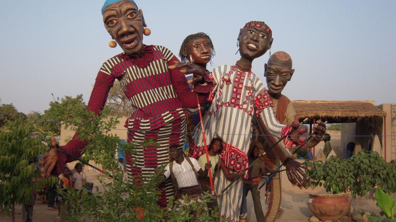 2. Imagen del grupo de Burkina Faso Les Grandes Personnes