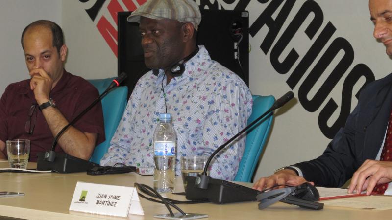 13.  Alain Mabanckou en Casa Árabe en Madrid con el programa de Literatura Letras Africanas de Casa África