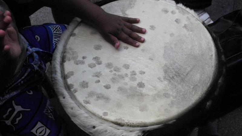 1. Taller de danza y percusión africanas en Casa África el Día de África, África Vive 2012