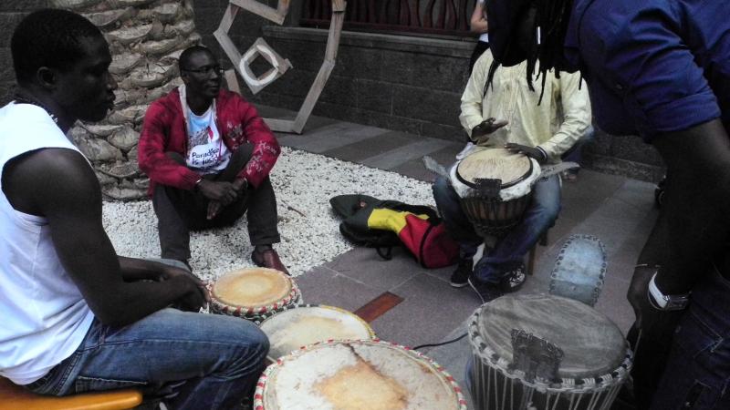 2. Taller de danza y percusión africanas en Casa África el Día de África, África Vive 2012
