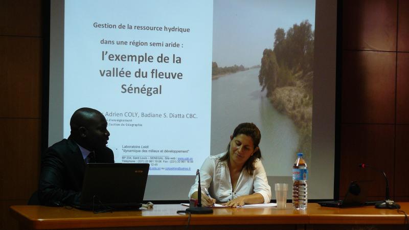 2. Intervención de Adrien Coly, La gestión de los recursos hídricos en una región semiárida: El caso de la cuenca del río Senegal, Profesor de Hidrología. Universidad Gaston Berger, de Saint-Louis (Senegal)