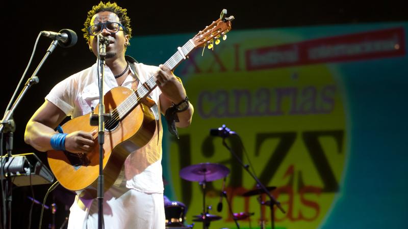 18. Actuación de Blick Bassy en el Festival de Jazz en Las Palmas de Gran Canaria