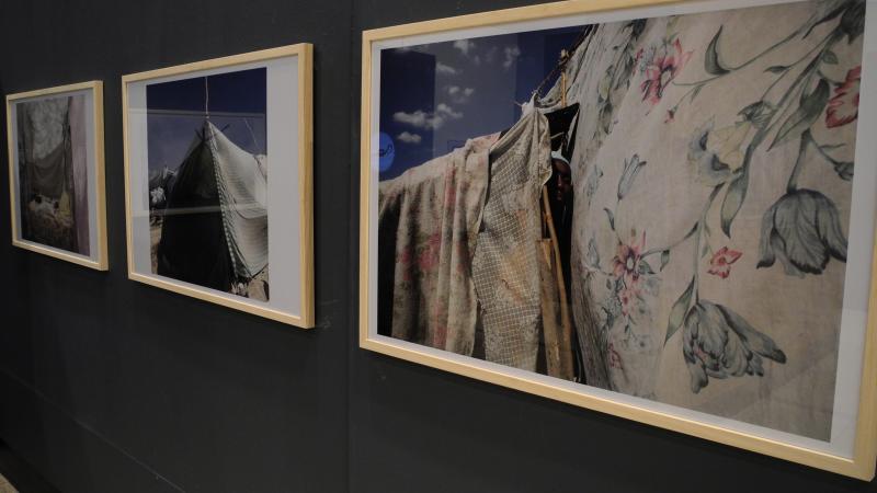 19. Imágenes de la exposición Singularidades organizada por Casa África en la VIII Edición de la Bienal de Fotografía de Bamako, 2011
