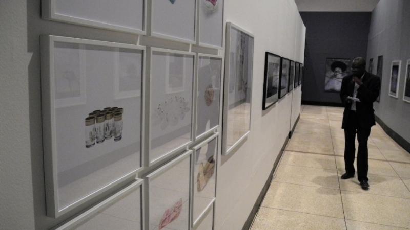 24. Imágenes de la exposición Singularidades organizada por Casa África en la VIII Edición de la Bienal de Fotografía de Bamako, 2011