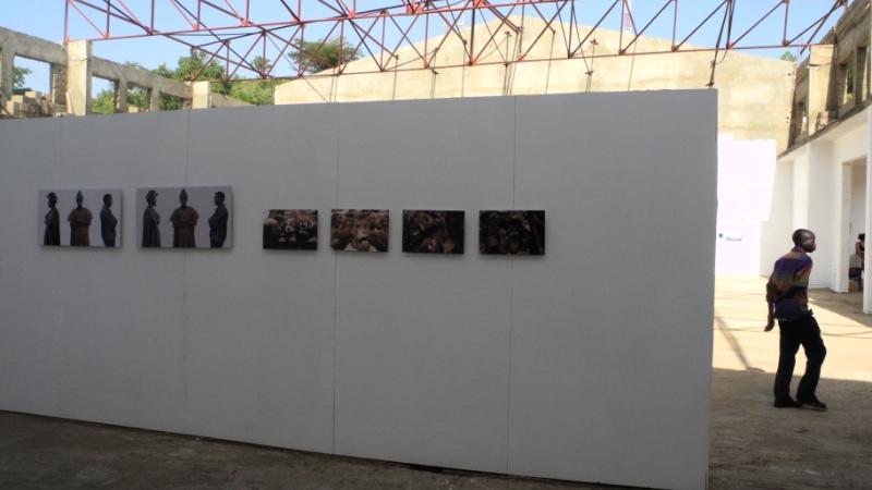 37. Imágenes de la exposición Singularidades organizada por Casa África en la VIII Edición de la Bienal de Fotografía de Bamako, 2011