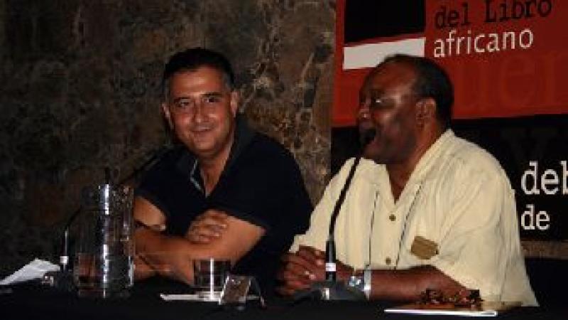 7. Participación de Donato Ndongo (Guinea Ecuatorial) con Alfonso González Jerez en el SILA, 2009