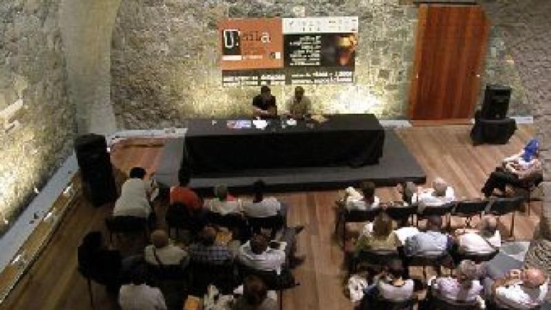 11. Participación de Donato Ndongo (Guinea Ecuatorial) con Alfonso González Jerez en el SILA, 2009