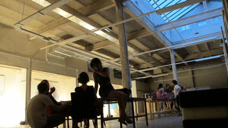 5. Imágenes de la exposición Presence de Conor Ralphs en Hangar (Barcelona), 2012