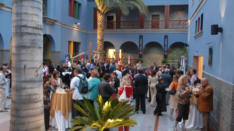 25. Imágenes de la inauguración pública de la exposición 3+3, África Plural en la sede de Casa África