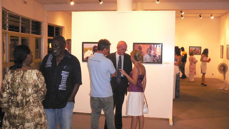 60. Inauguración de Acto de la exposición 3+3, África Plural en Guinea Bissau