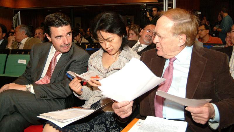 7.  Presentación del Seminario Internacional África, la nueva frontera China, 2007 en Casa África