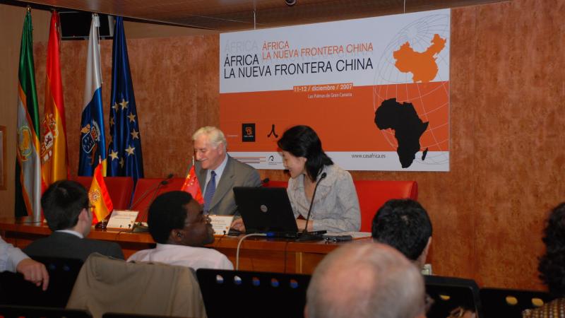 11.  Presentación del Seminario Internacional África, la nueva frontera China, 2007 en Casa África