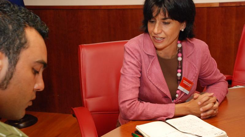 22. Imagen de la mesa de debate Crisis Alimentaria en África en Casa África, 2008