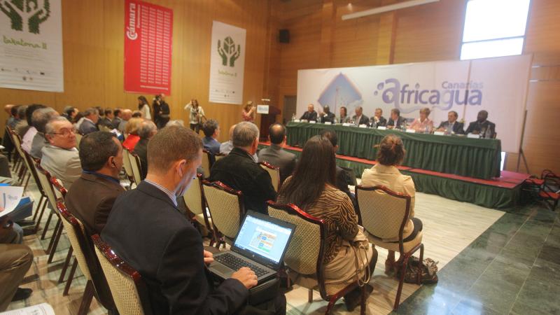 8. Imagen de la presentación de Africagua en Fuerteventura, 2012