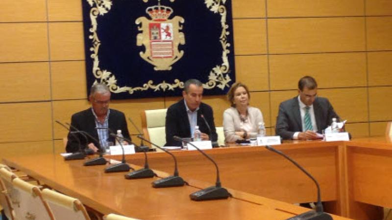 13. Imagen de la presentación de Africagua en Fuerteventura, 2012