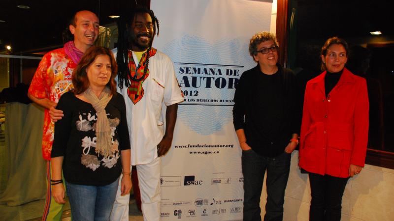 1. Imagen de los participantes a la Mesa Redonda sobre Derechos de Autor en Casa África
