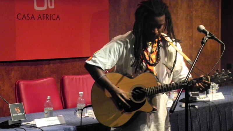 20. Actuación de Jean Naya en Casa África