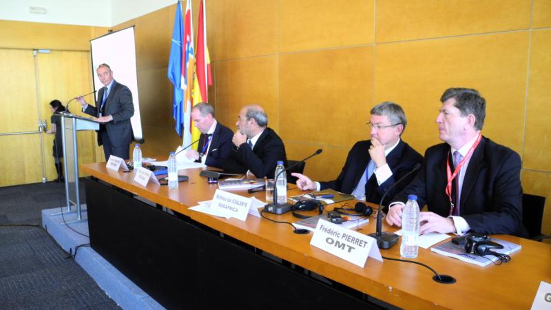 5. Imágenes de la presentación de INVESTOUR 2013